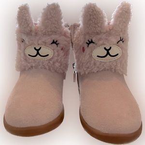 NWOT UGG boots - toddler size 8